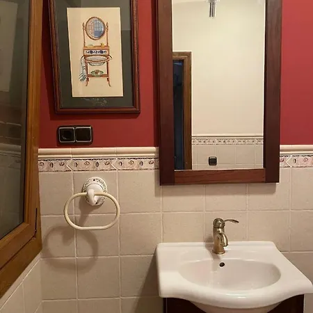 La Casa De Marta * マドリガル・デ・ラ・ベラ